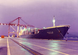 Alaska Maru in harbour [graphic materials]