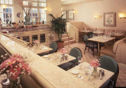 Looking into the restaurant space at Clippers Restaurant