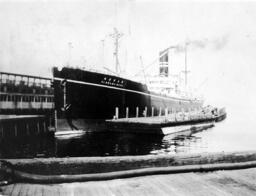 Alabama Maru in harbour [graphic materials]